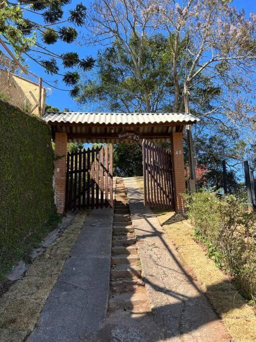Casa Da Vovo Em Campos Do Jordao Villa Buitenkant foto